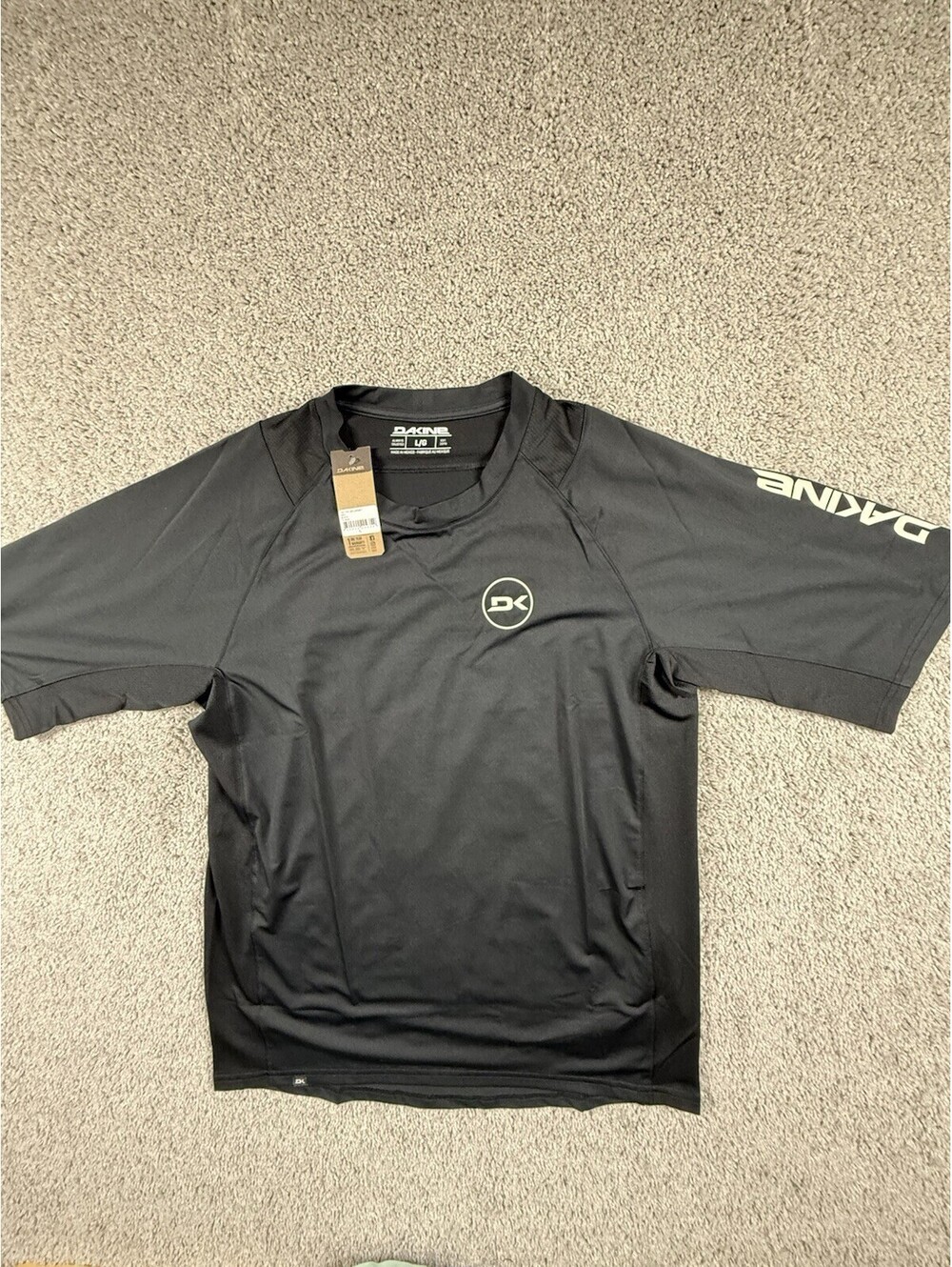 NWT Dakine Men’s Vectra Short Sleeve Jersey Size Large Black